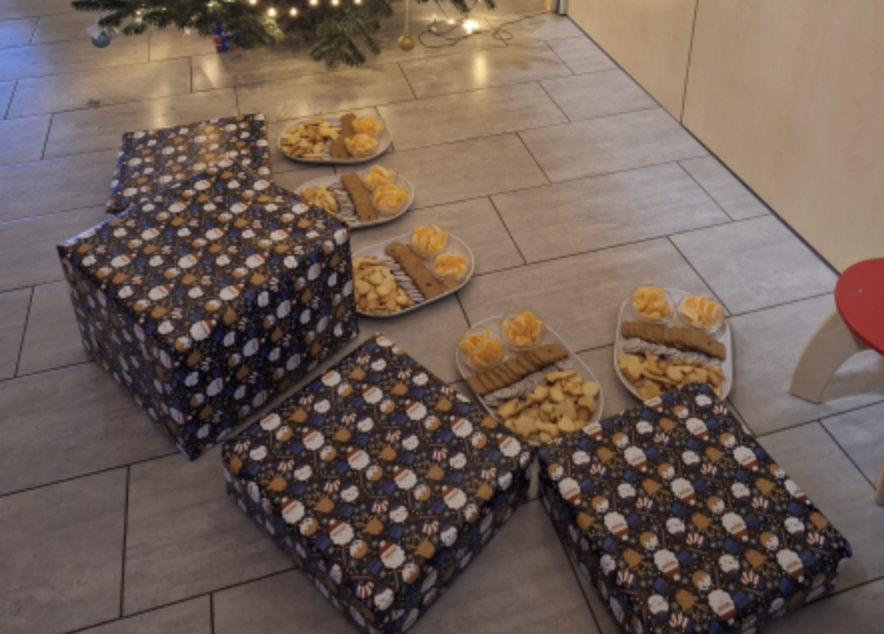 Nikolaus - komm in unser Haus...!"